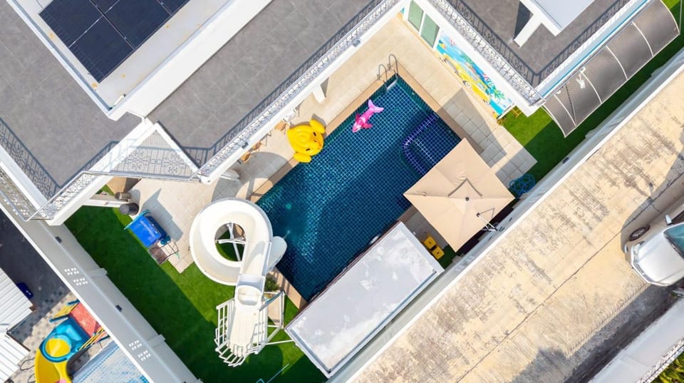 Private Ocean Breeze Pool Villa - Pattaya Villa in Thailand