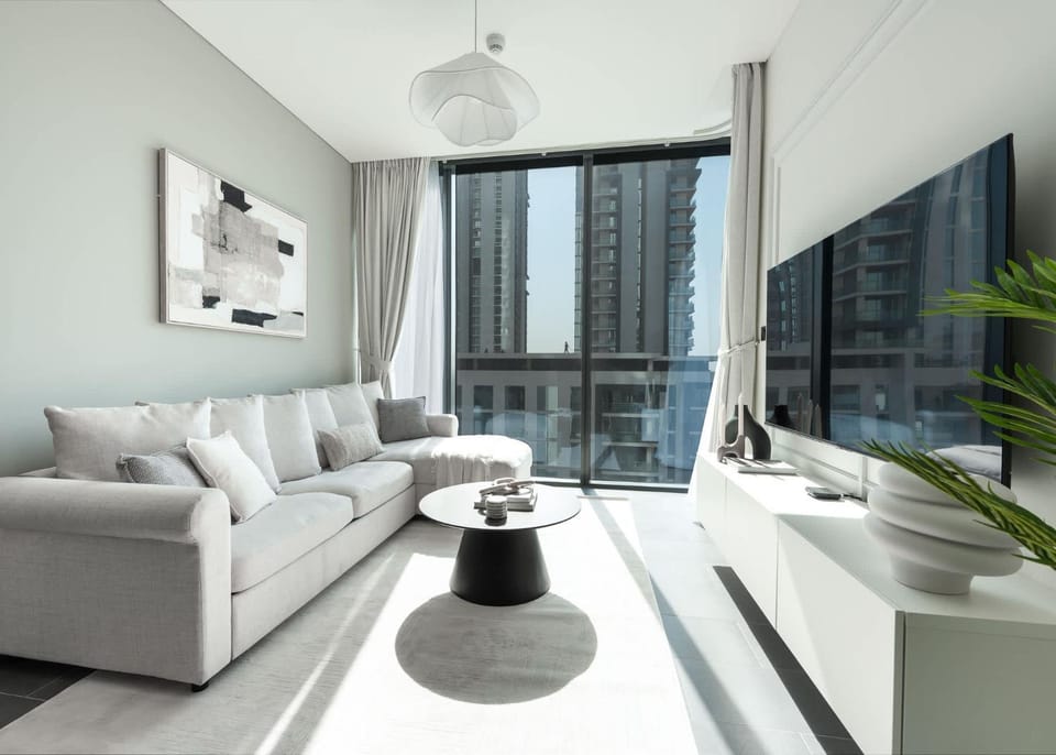 StayShort - Premium Meydan One Stay Perfect for 6 Guests Apartment in Dubai