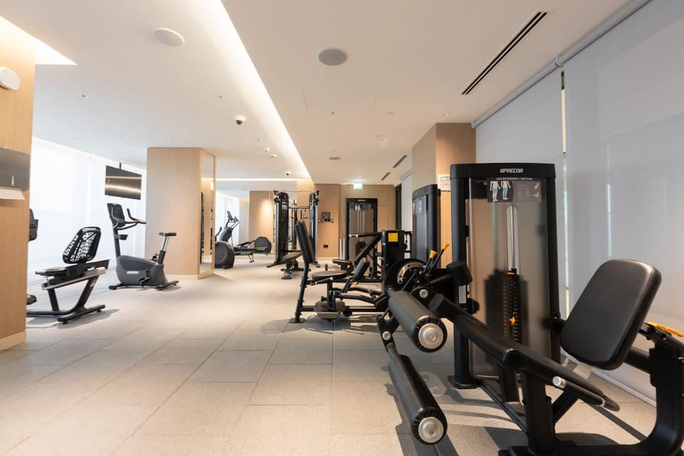 StayShort - Premium Meydan One Stay Perfect for 6 Guests Apartment in Dubai