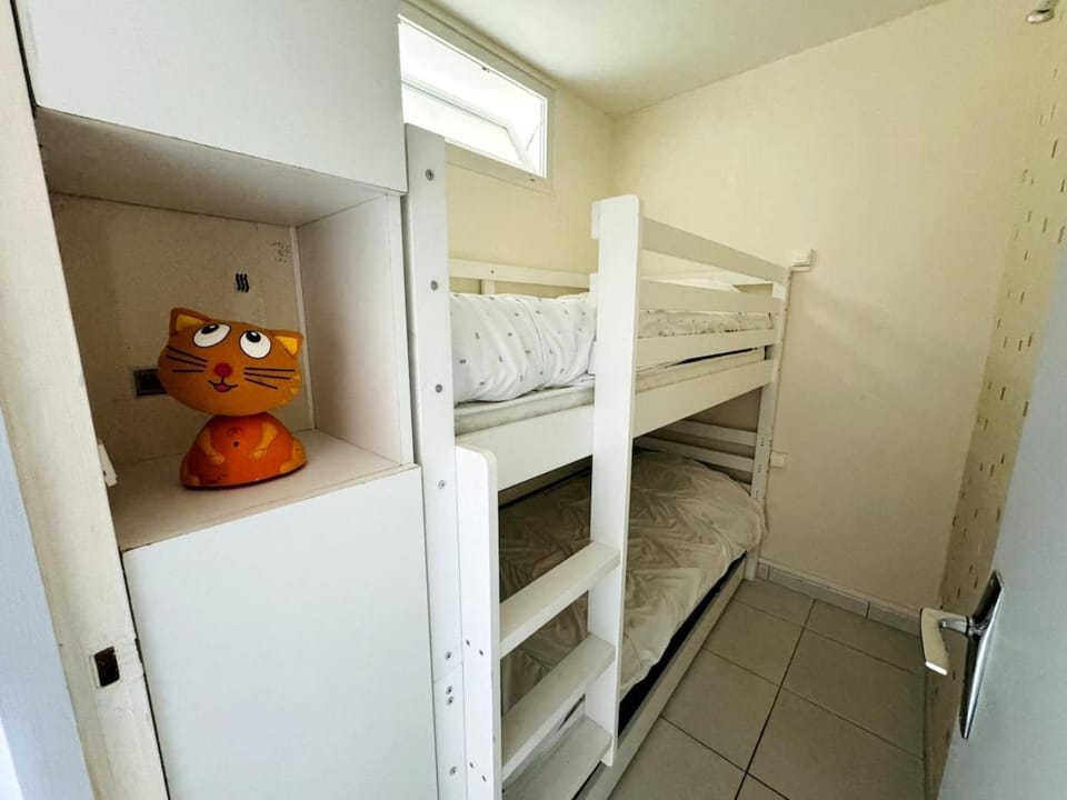 Appartement face à la mer, les pieds dans l'eau Apartment in Courseulles-sur-Mer