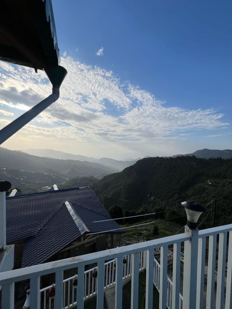 Mukteshwar Villa 5BHK w Scenic Mountain Views House in Uttarakhand