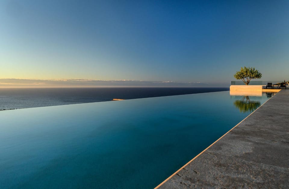 Pool view, Sea view, Swimming pool