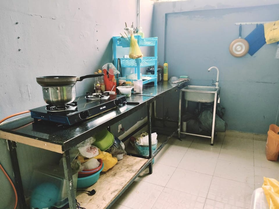Kitchen or kitchenette, stove