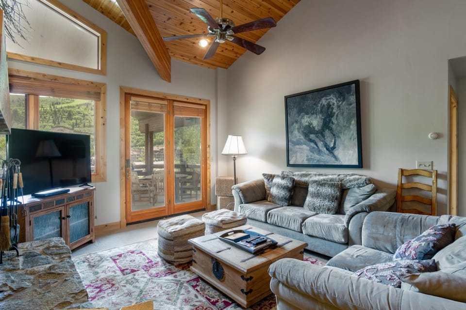 503 - Four Bedroom with Spa Trail's End Lodge condo Apartment in Park City