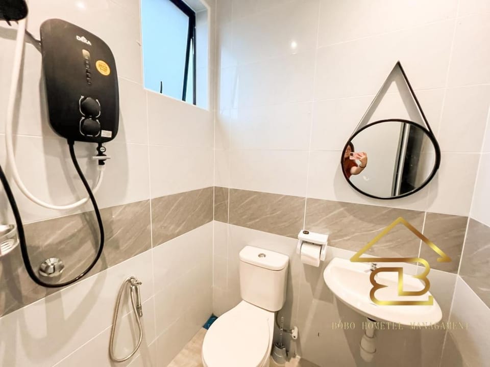 Ipoh Fairy Villa 3 Pool, Jacuzzi & KTV 23 Pax House in Ipoh