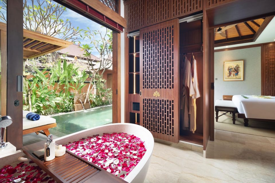 Bedroom, Bath