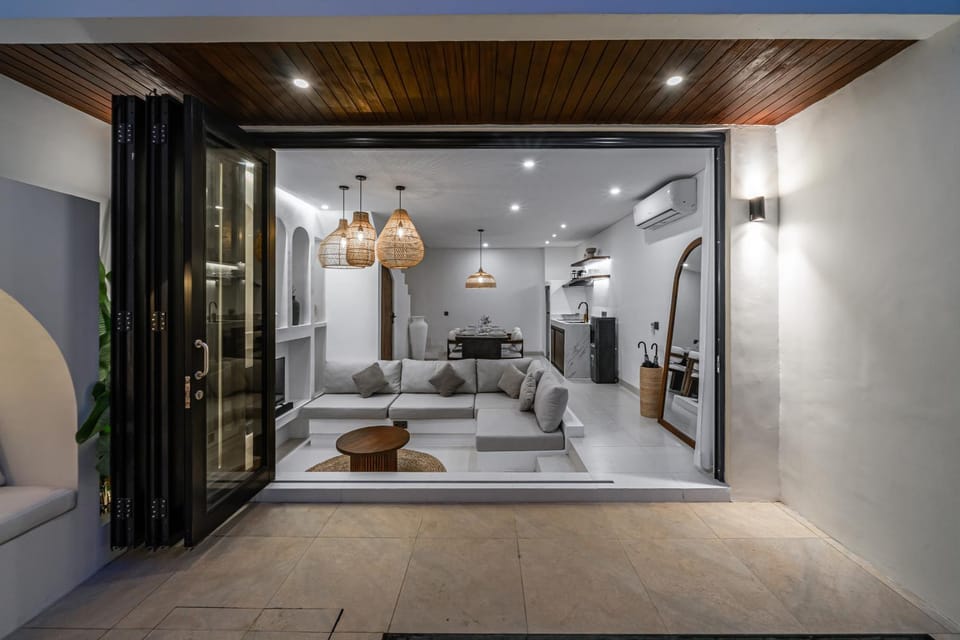 Nova Villa Resort Canggu - Stylish 1 & 2 Bedroom Pool Villas Villa in North Kuta