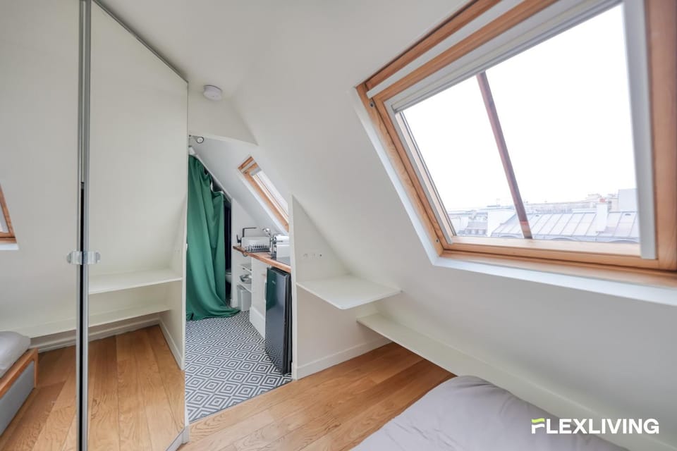 Central studio in the heart of Parisian treasures and lifestyle Apartment in Paris