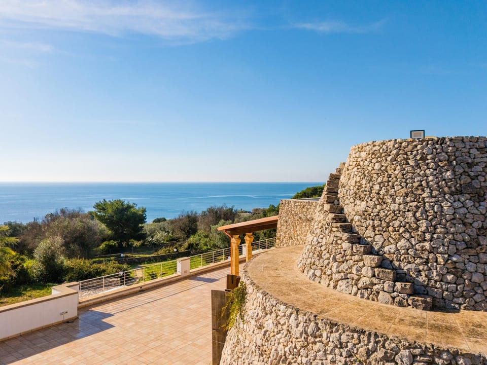 Nearby landmark, Day, Natural landscape, Landmark view, Sea view
