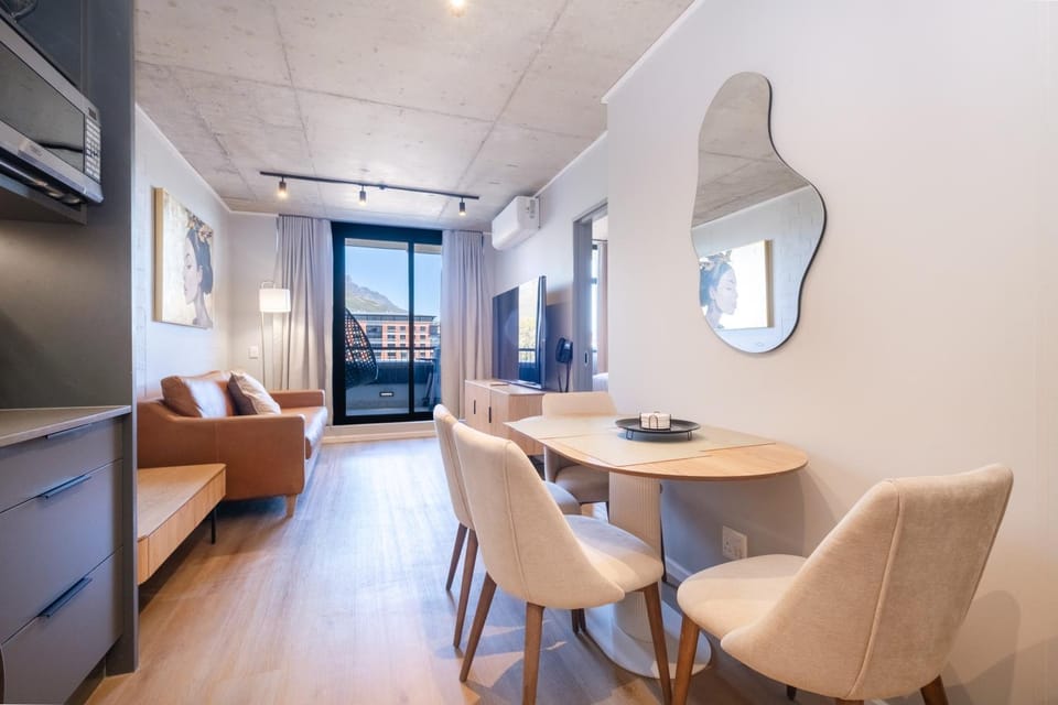 312 Riverlands - Lux 2 bedroom Apartment Apartment in Cape Town