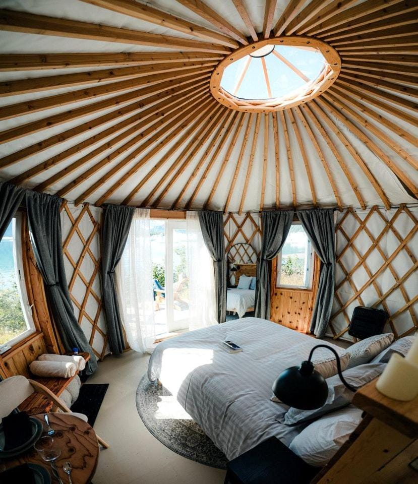 Incredible Yurt at the Bear Glacier Lagoon for a Unique Glamping Experience near Seward, Alaska House in Alaska