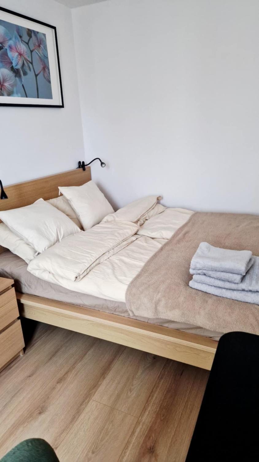 Pola Mokotowskie Apartment next to metro Station Apartment in Warsaw