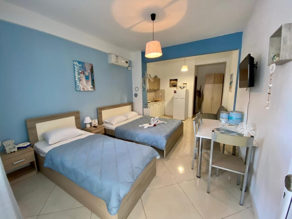 Living room, Bedroom