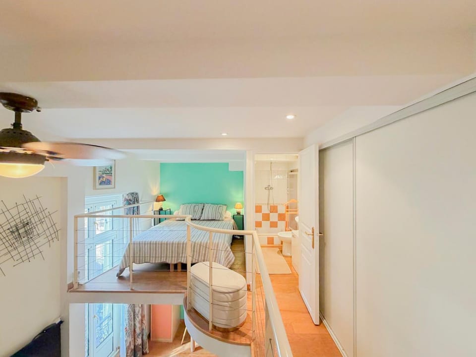 Place Grimaldi - Wifi, AC, 3pers Apartment in Nice