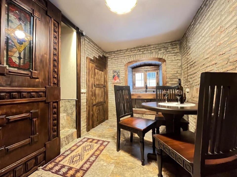 Top Comfort in Old Tbilisi Arsena Street Mtatsminda Apartment in Tbilisi, Georgia