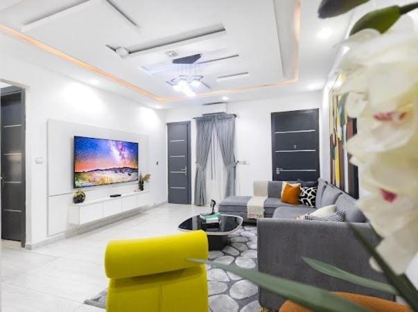 Luxury 2bedroom apartment with rooftop in lekki phase 1 Apartment in Lagos, Nigeria