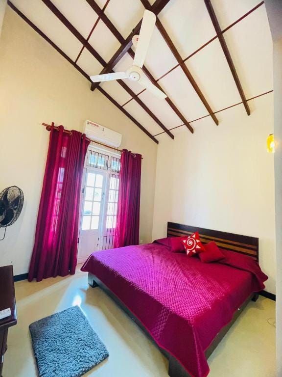 SAN Holiday Villa Villa in Wadduwa
