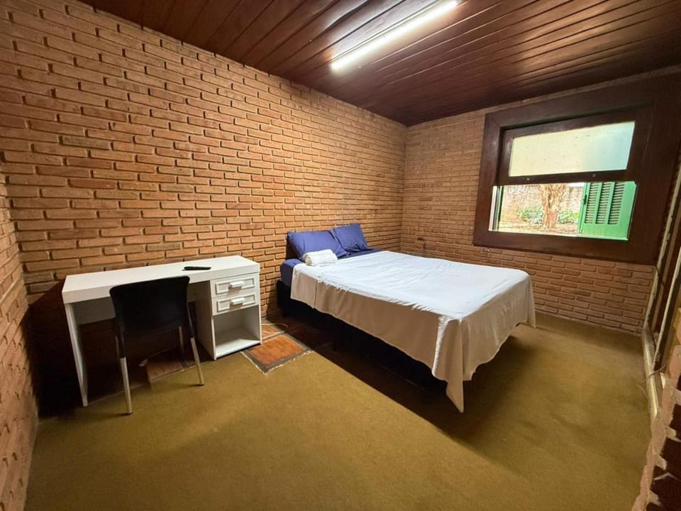 Quarto confortável no Centro Vacation rental in Botucatu