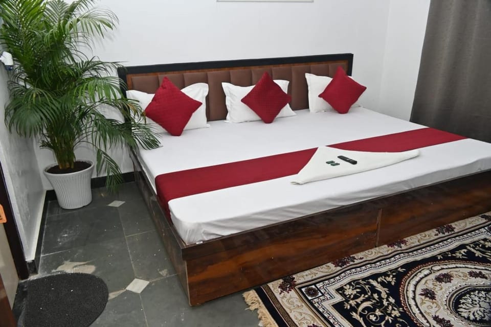 pitambara studio apartment with kitchen Apartment in India