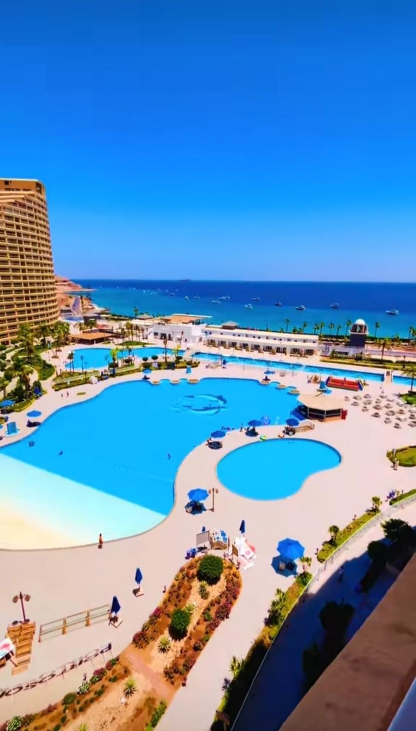 بورتو السخنه الاهرامات Apartment in Cairo Governorate