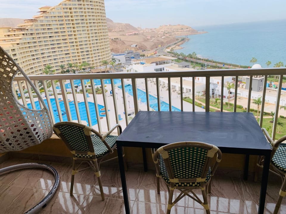 بورتو السخنه الاهرامات Apartment in Cairo Governorate