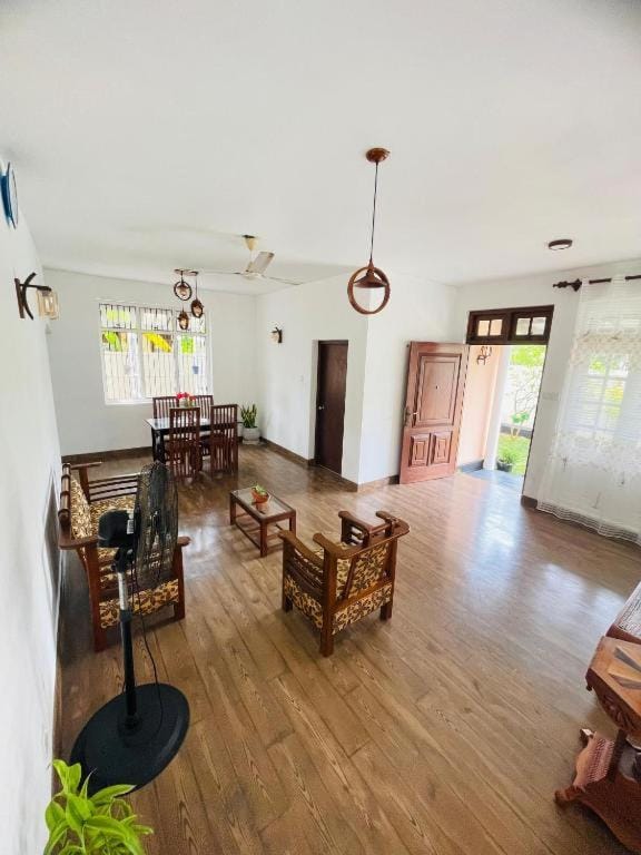 SAN Holiday Villa - Wadduwa Vacation rental in Wadduwa
