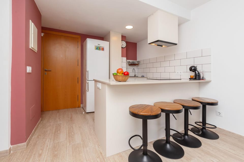 Kitchen or kitchenette, Living room