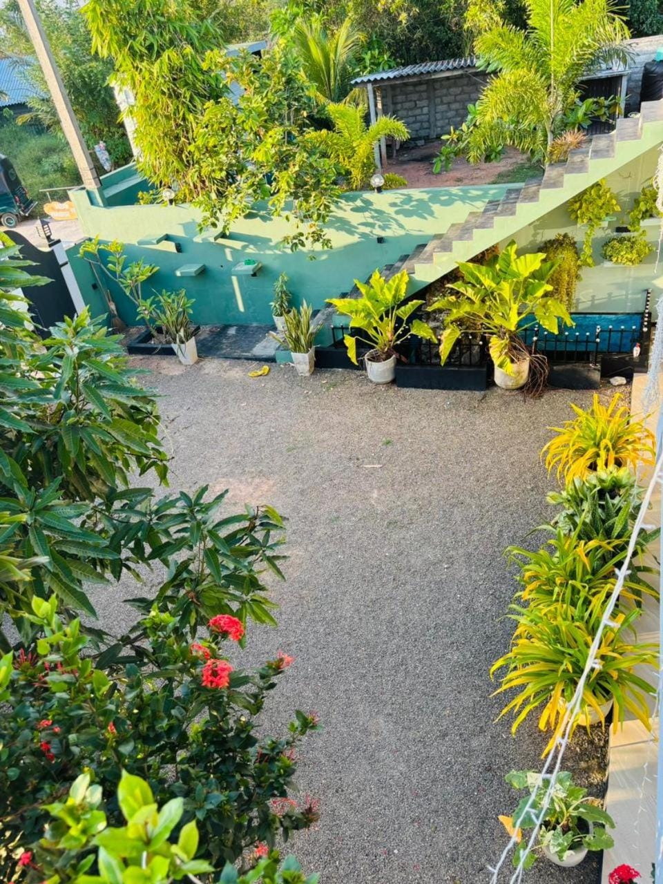 Dream Paradise Villa - Guest Rooms Bed and Breakfast in Mirissa