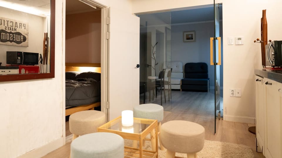 Kitchen or kitchenette