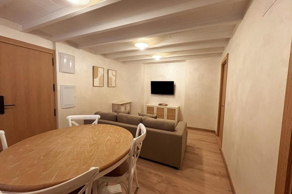 Apartamentos Loliqui 9 - 2B Apartment in Alicante