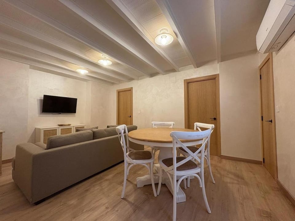 Apartamentos Loliqui 9 - 2B Apartment in Alicante