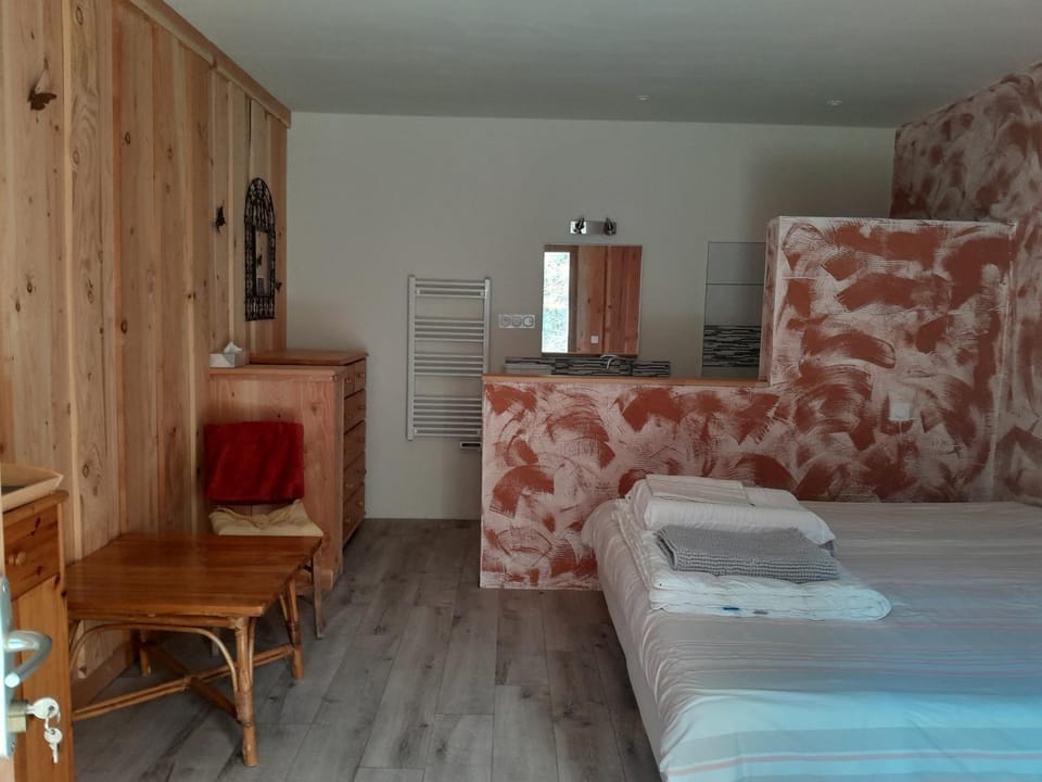 Le Rucher d'Ange Bed and Breakfast in Occitanie