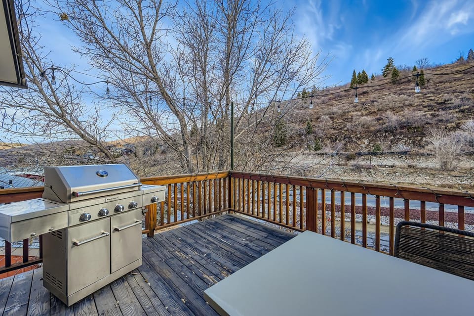 Pet Friendly! Elevation 25 home House in Park City