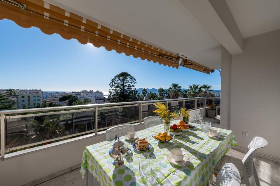 View (from property/room), Balcony/Terrace