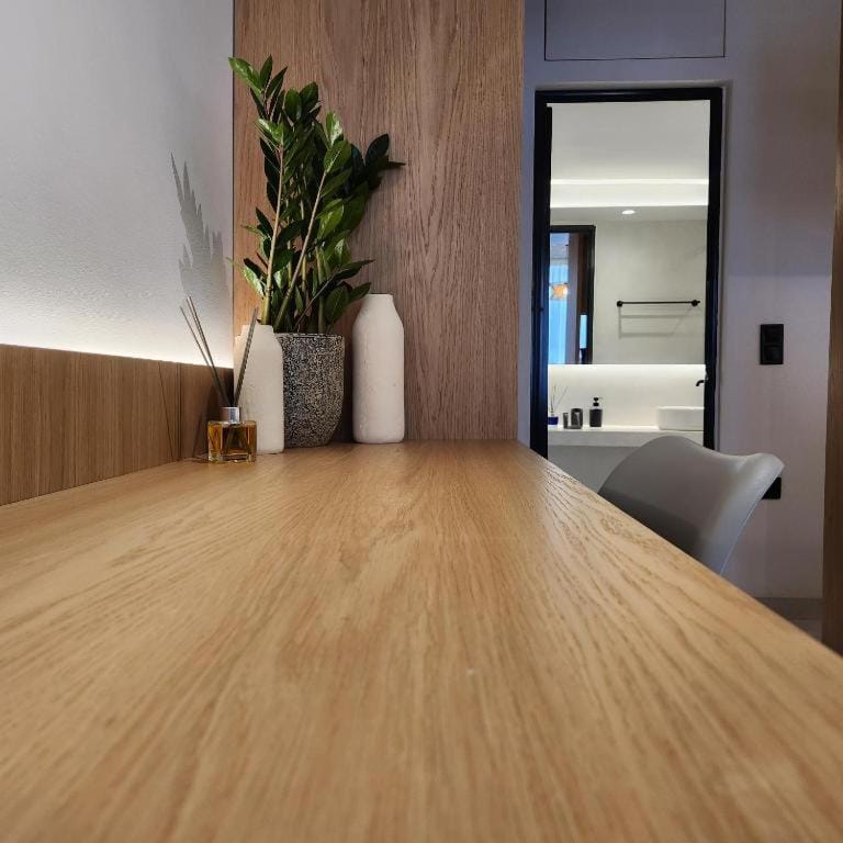 The Industrial Chic Apartment in Kallithea
