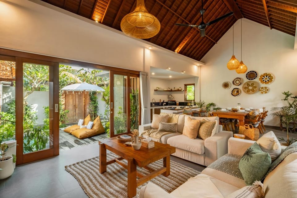 Garden, Kitchen or kitchenette, Living room, Dining area, Garden view