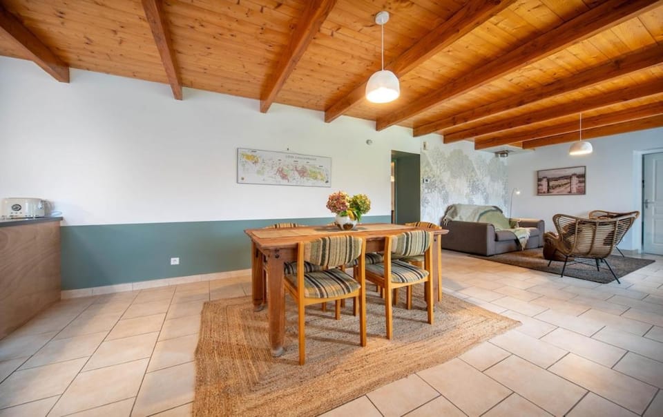 L'Orée du Bois House in Bourgogne-Franche-Comté