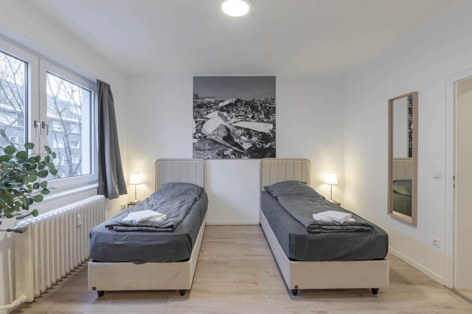 Bed, Seating area, Bedroom, cot, wardrobe