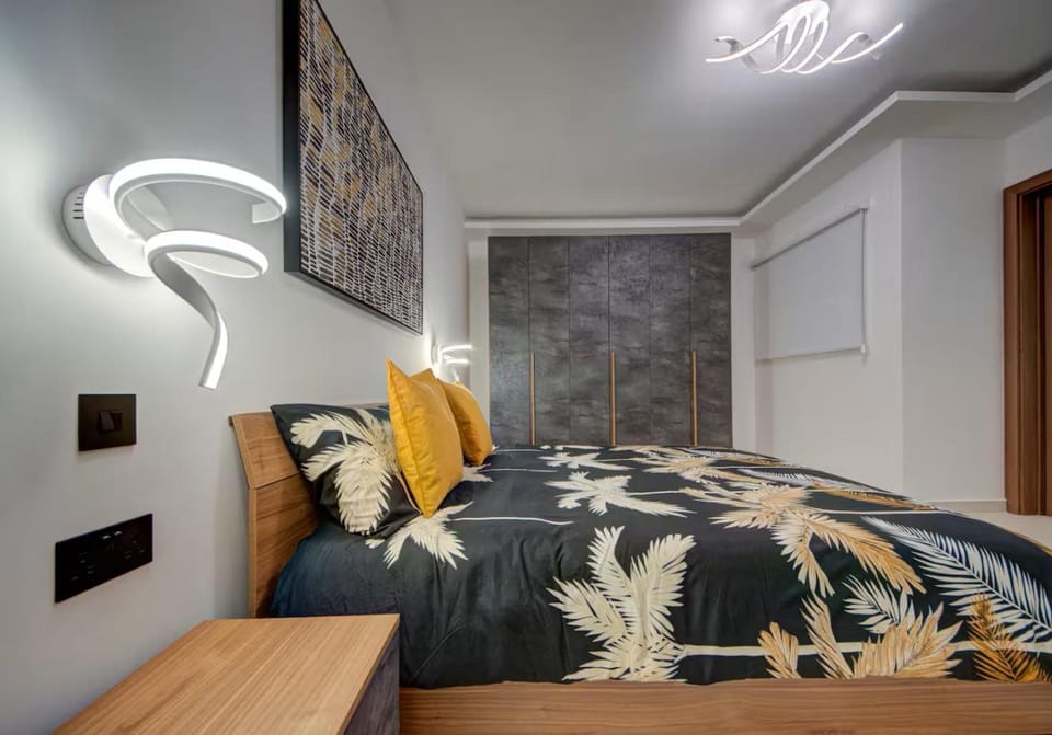 Gozo Getaway! Heated Jacuzzi & Views Apartment in Malta