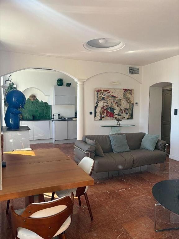 Appartement 3P Nice port Sea view Apartment hotel in Nice