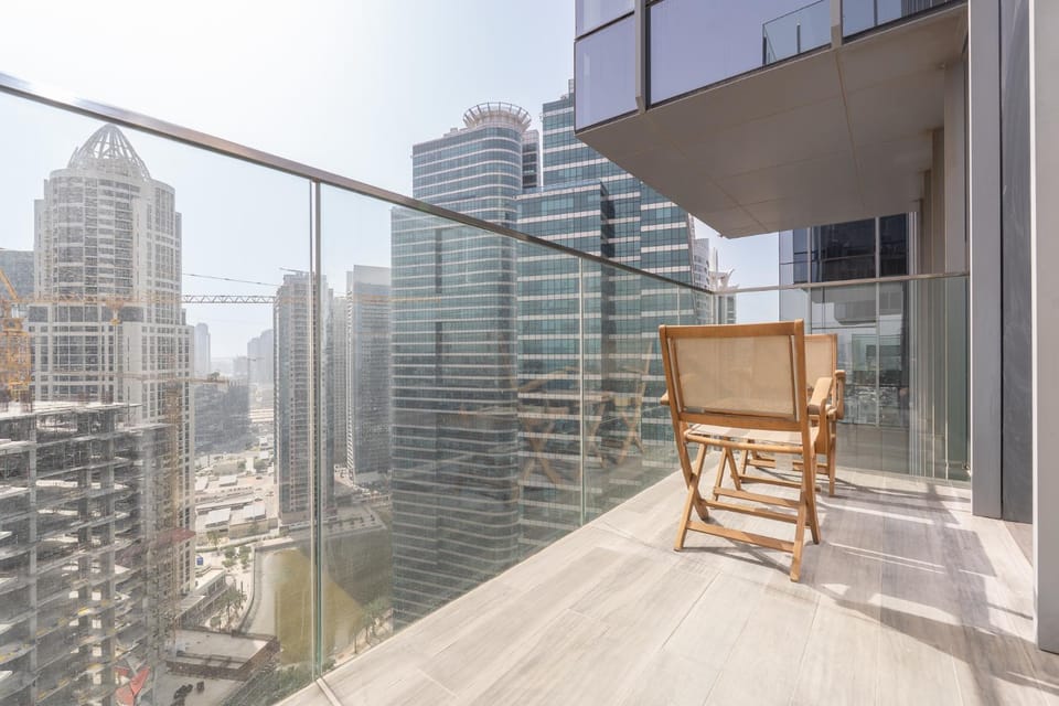 Property building, Balcony/Terrace