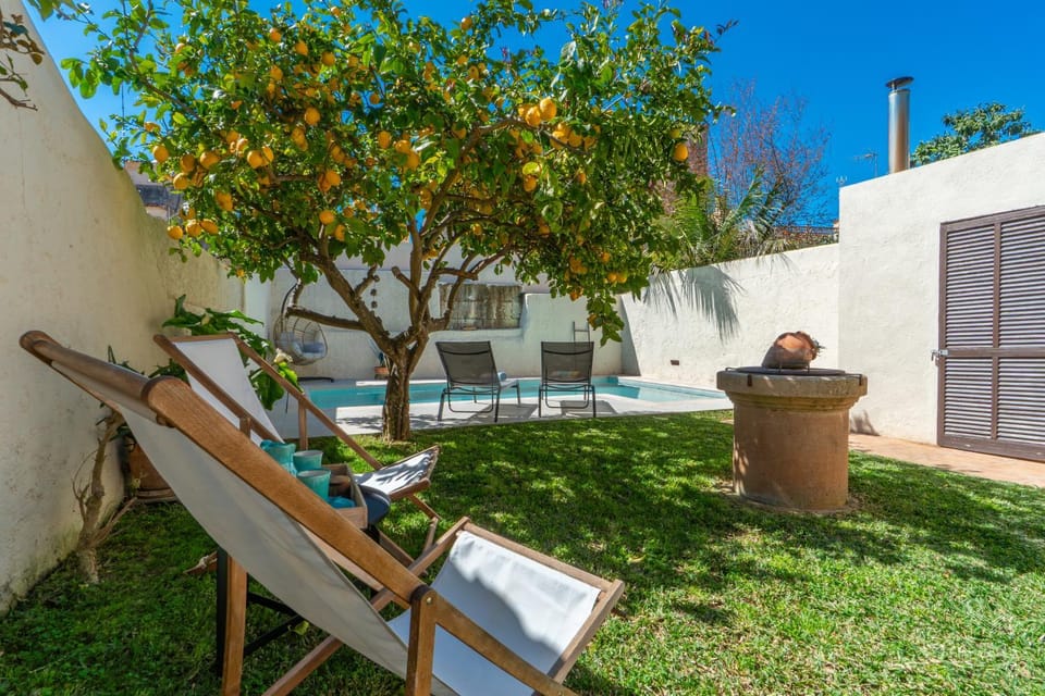 Patio, Off site, Garden, Solarium, View (from property/room), Balcony/Terrace, Garden view, Pool view, Swimming pool, Inner courtyard view