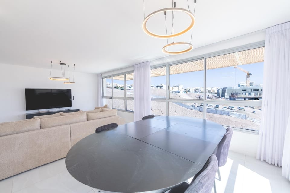 Heaven Family Vacation-Amazing Private Pool Sea view Eilat Apartment in Eilat