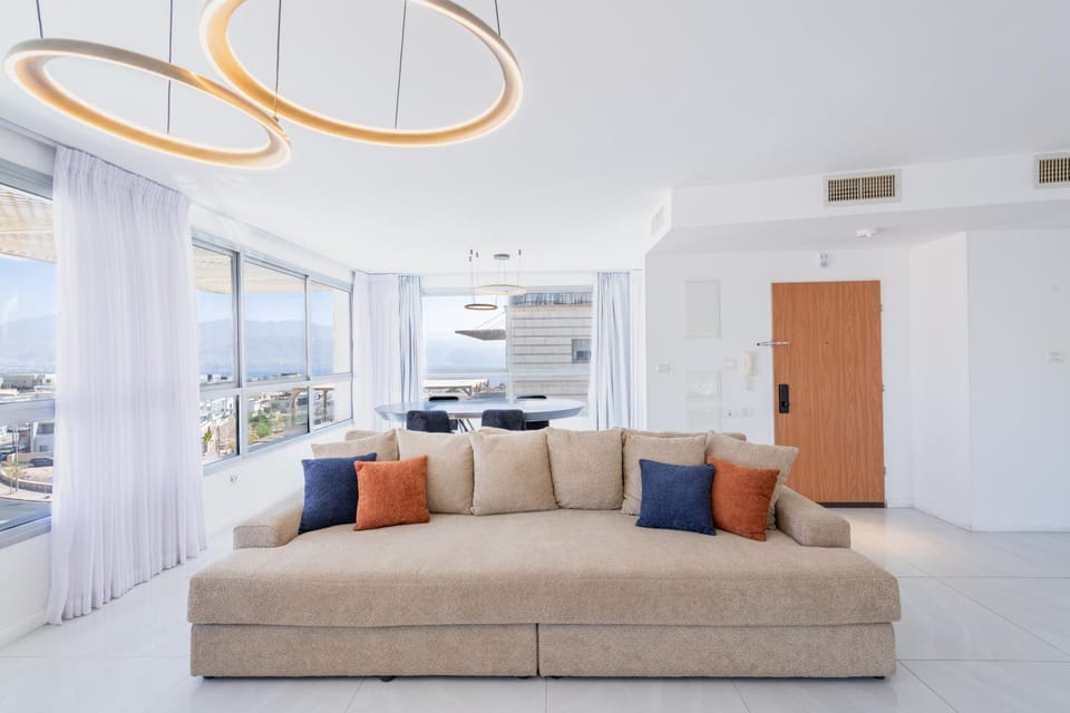 Heaven Family Vacation-Amazing Private Pool Sea view Eilat Apartment in Eilat