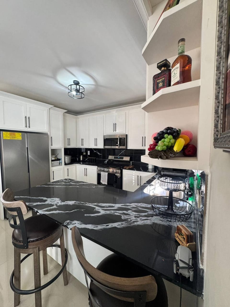 Dining area, microwave, oven, kitchen