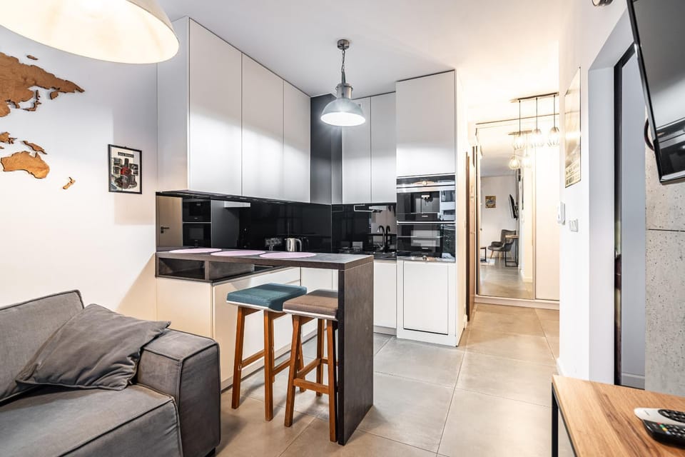 Kitchen or kitchenette, Living room