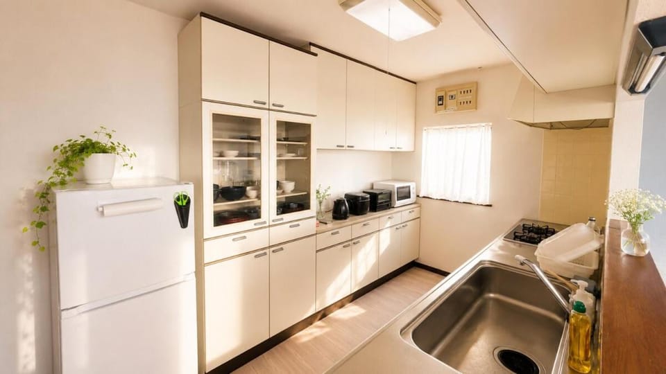 Kitchen or kitchenette, minibar, pet friendly, toaster