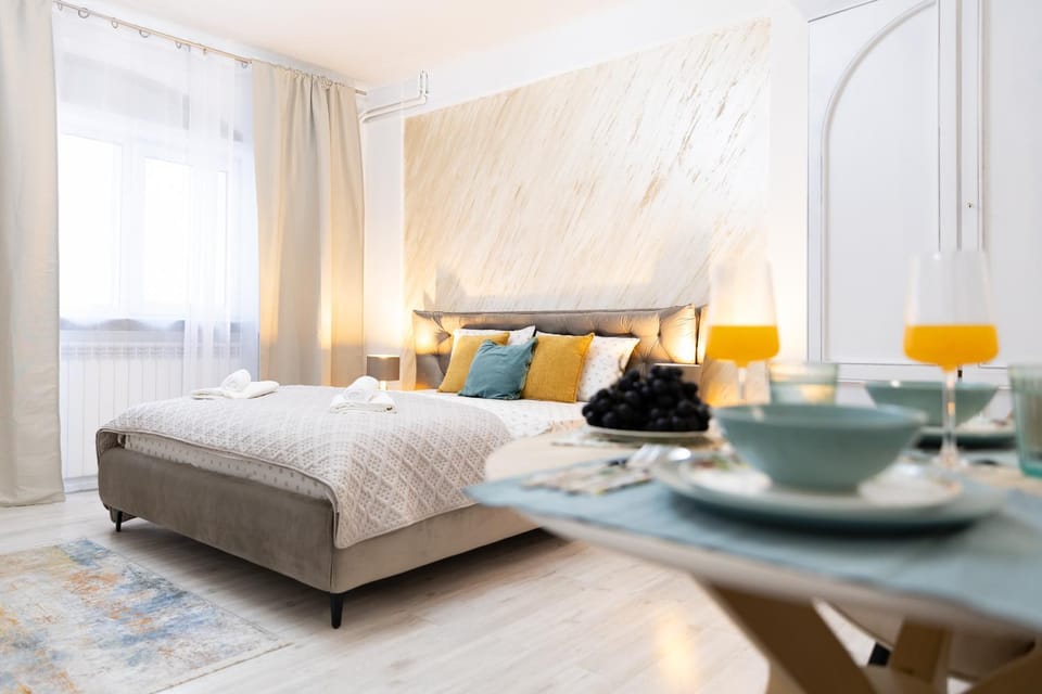 New Calea Victoriei, Old City studio Apartment in Bucharest