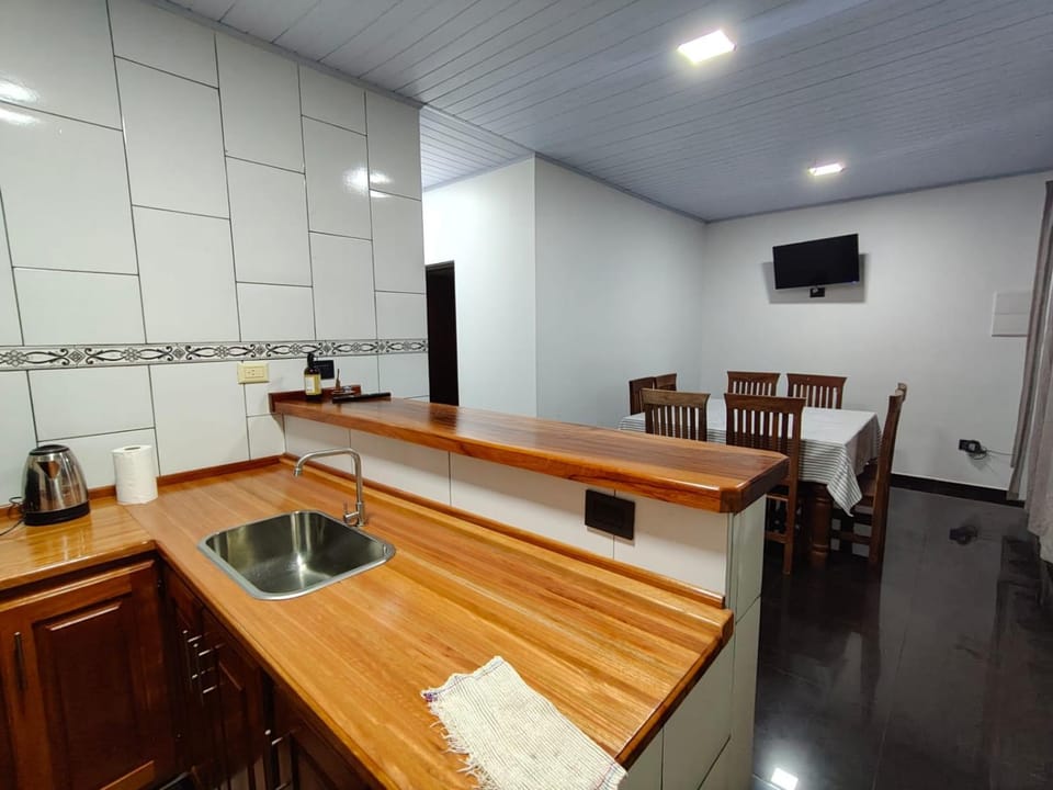 EL RECANTO Iguazú House in Puerto Iguazú