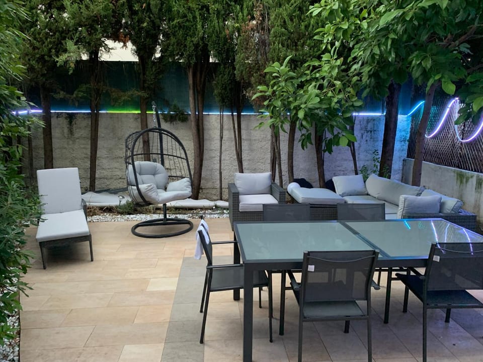 Elegance Cannoise, vaste terrasse Apartment in Cannes